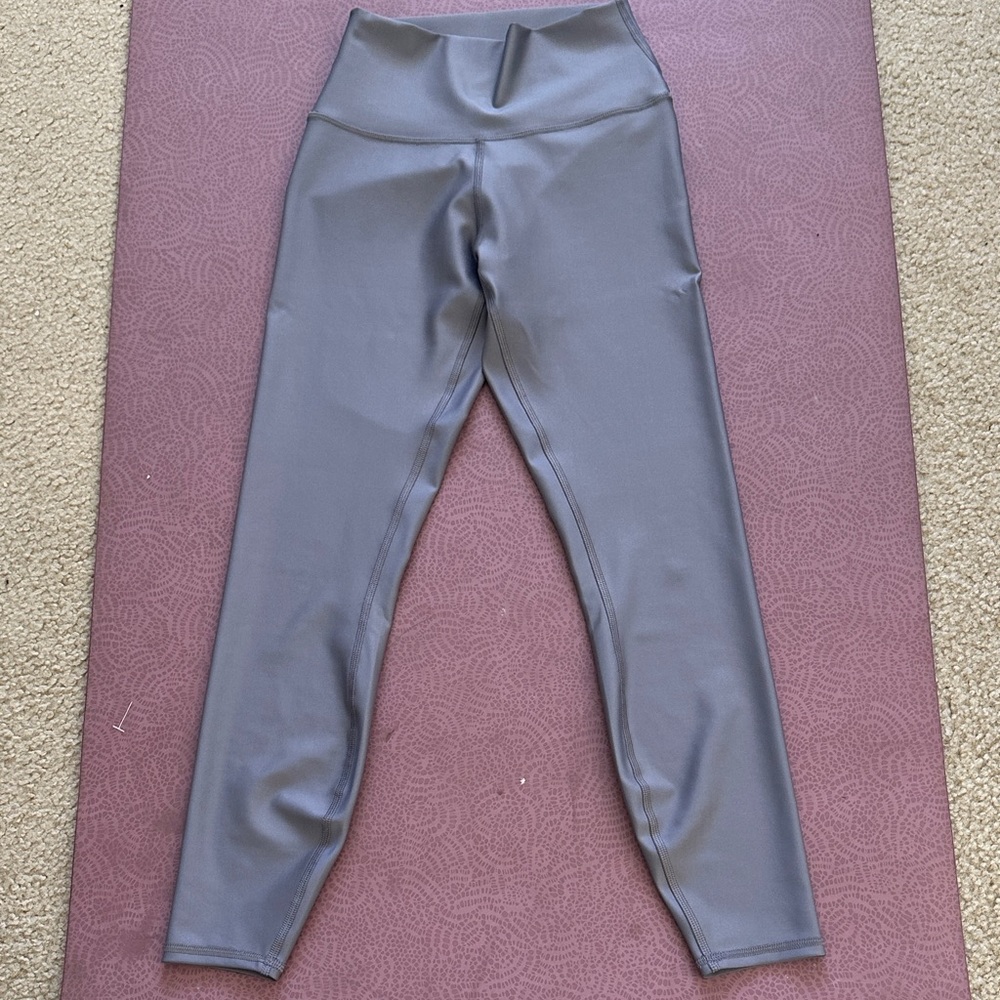 Alo Yoga 7/8 High Waist Airlift Legging, XS, Fog, EUC
